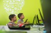 Cursuri de programare și robotică pentru copii, în timp ce se joacă  